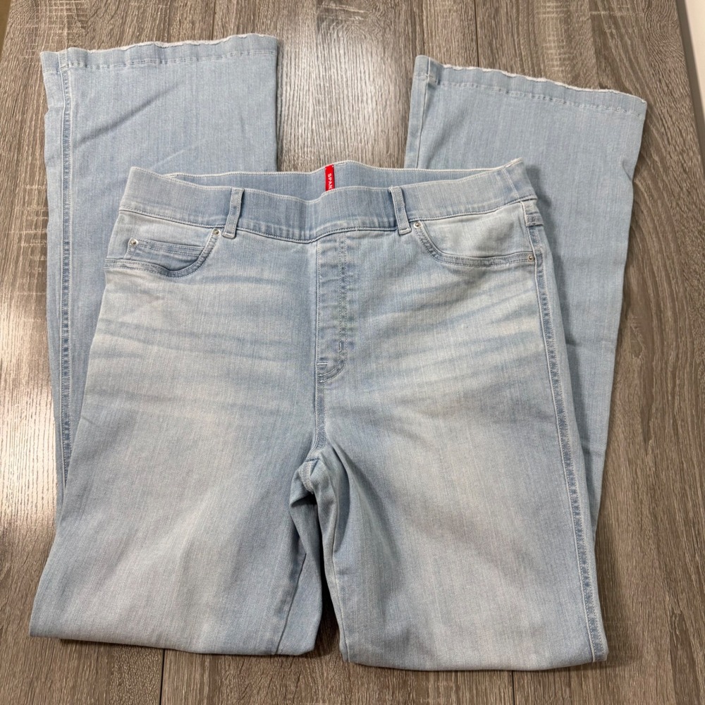 Spanx Flare Jeans Light Wash Pull On High Rise Denim XL Stretch